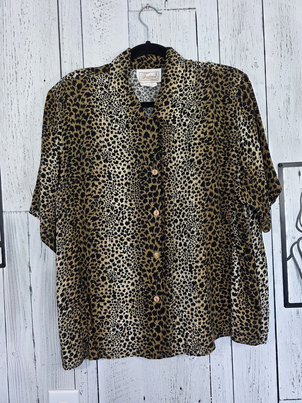 Vintage Tradition Leopard Animal Print Blouse Made in Canada Size 15/16